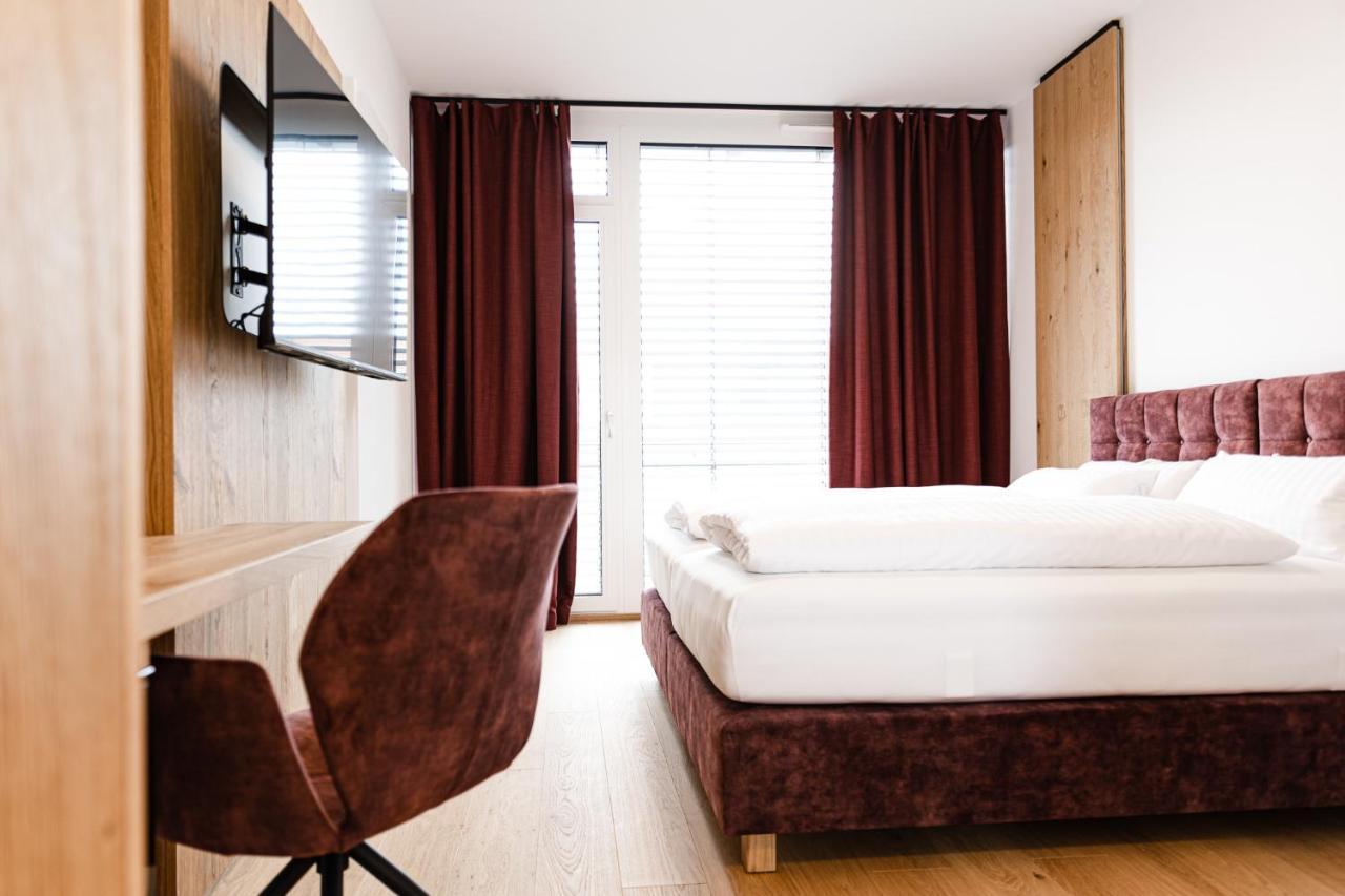 Boardinghouse Plattling Aparthotel ภายนอก รูปภาพ